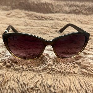 Candies woman’s brown sunglasses